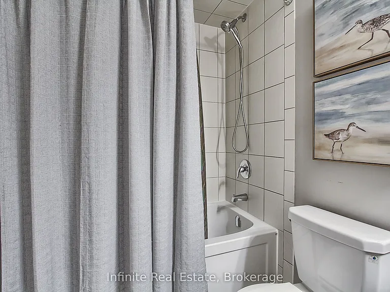 380 Lake St #11 — Photo 37