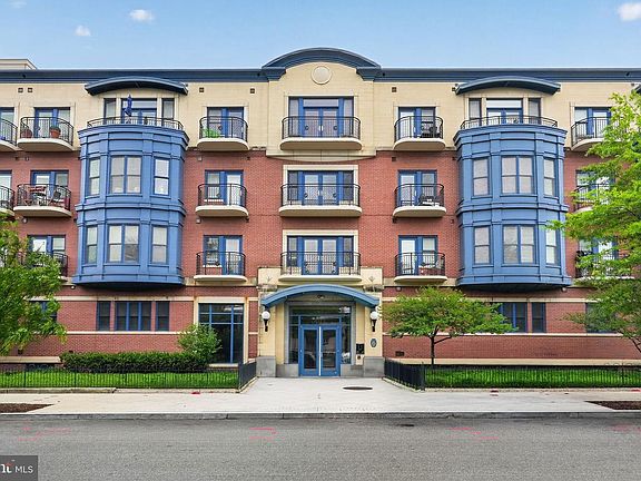 3rd image of 401 13th St NE APT 311