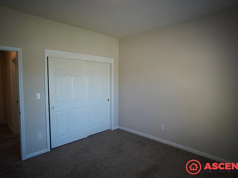5508 Poso Ridge Ct — Photo 8