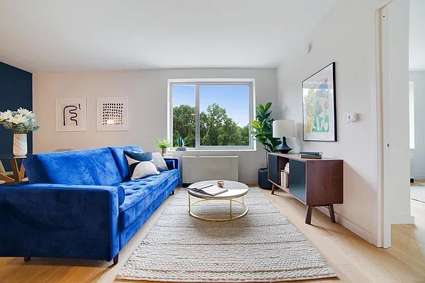 Rented by Bold Marketing | media 10