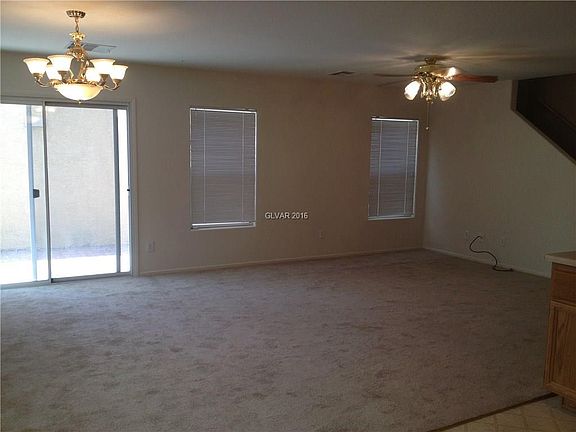 4th image of 1142 Golden Apple St #0