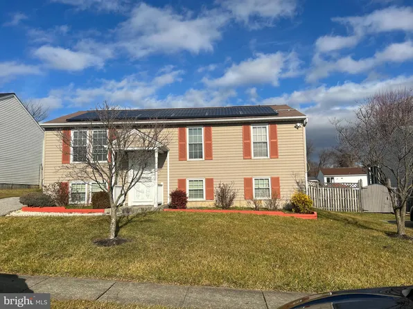 7910 Jody Knoll Rd, Windsor Mill, MD 21244