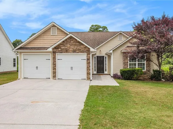 119 Village Way SW, Calhoun, GA 30701