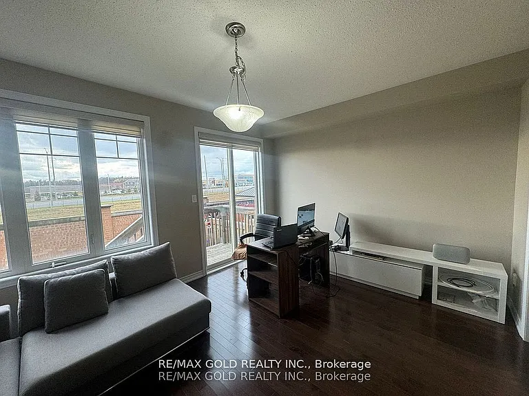 244 Sky Harbour Dr — Photo 14
