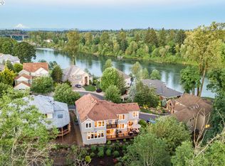 31267 SW Willamette Way W, Wilsonville, OR