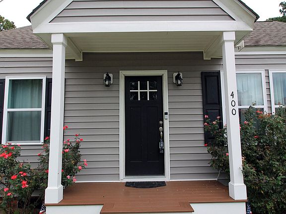 3rd image of 400 E 11th Street