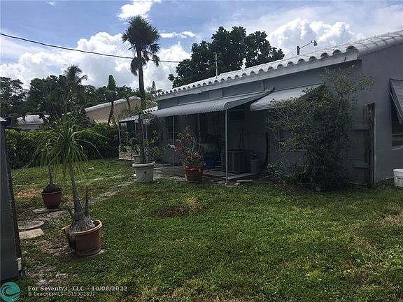 4th image of 1250 SW 28th St