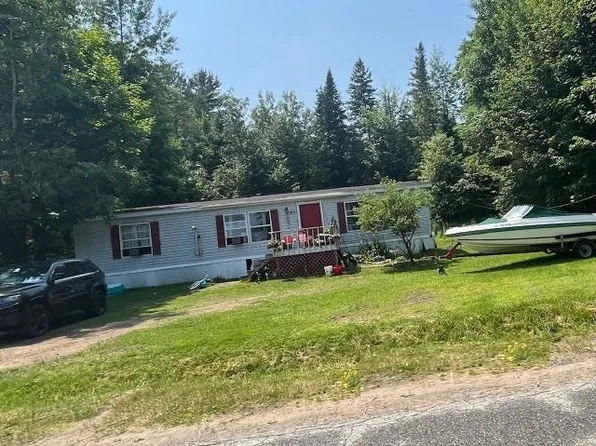 40 Poplar Ln, Bloomingdale, NY 12913