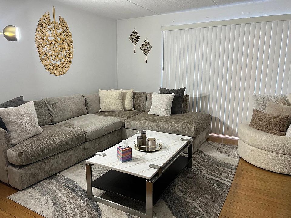 spacious living room
