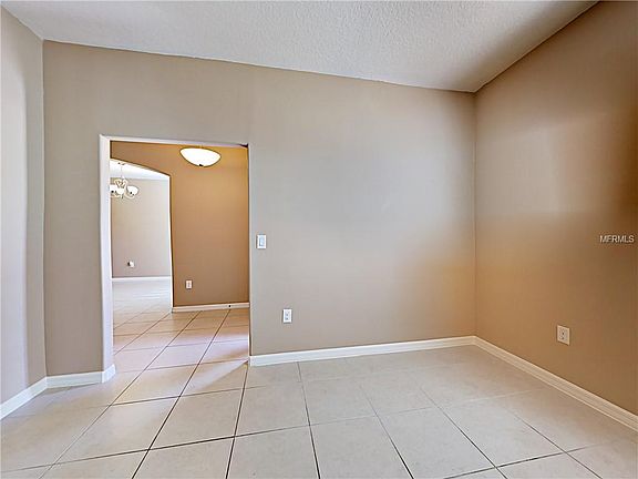 4th image of 516 Morgan Wood Dr