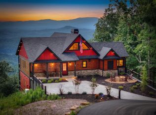 401 Kittatinny Dr, Mineral Bluff, GA 30559