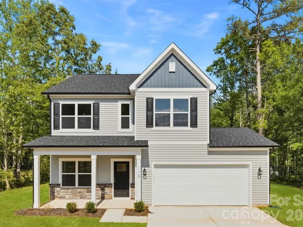 113 Titleist Dr, Statesville, NC 28677