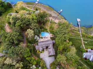 216 Crescent St, Duxbury, MA 02332