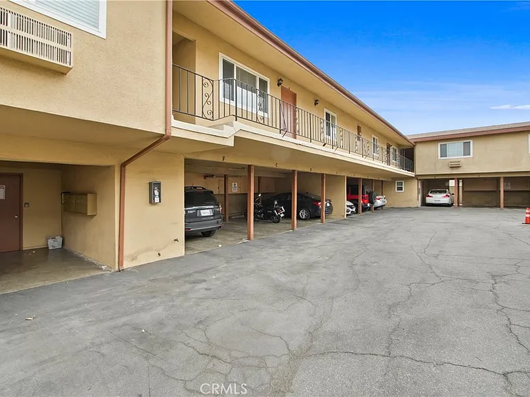 837 S Sierra Vista Ave #G — Photo 19