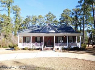 206 Range Rd, Hope Mills, NC 28348