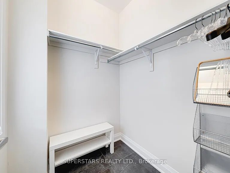 33 John Dallimore Dr — Photo 26