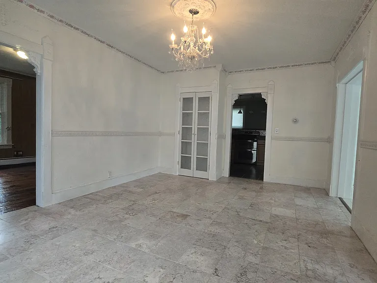 154 Oak St #2 — Photo 7