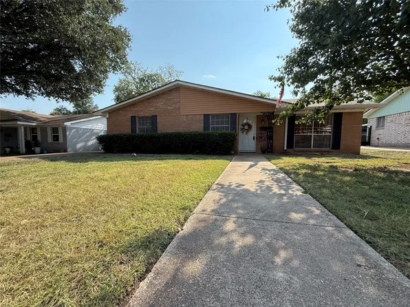 1000 Melrose Dr, Waco, TX 76710