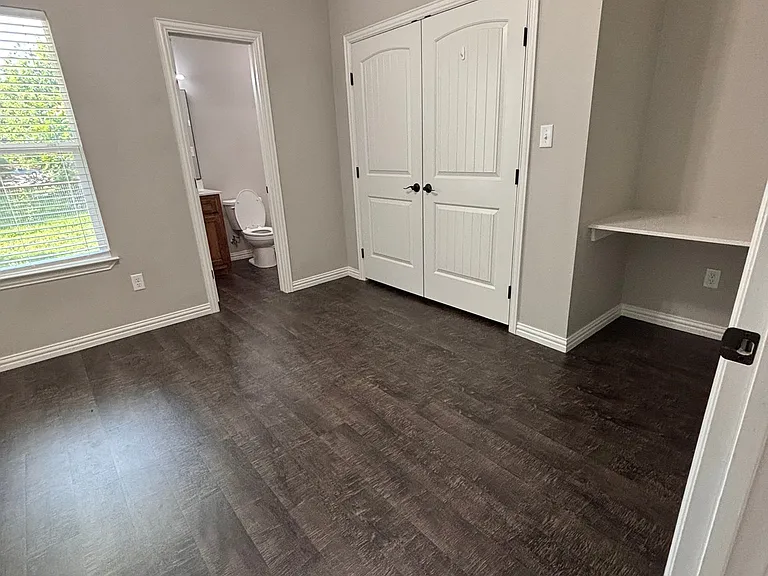 1136 W Shirley St #102 — Photo 10