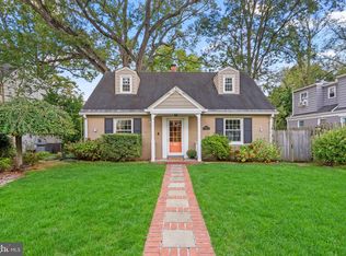 10603 S Dunmoor Dr, Silver Spring, MD 20901