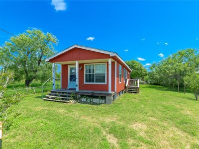 416 4th St, Bayside, TX, 78340