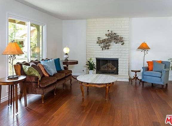 3rd image of 475 Orena Ct