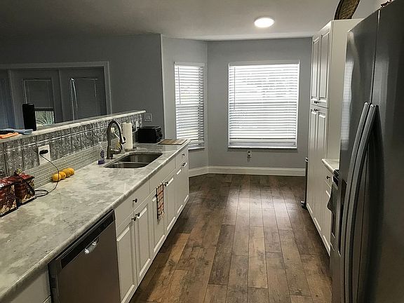 4th image of 1494 Country Mansion Ct