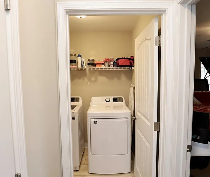 513 Waterlily Dr — Photo 39