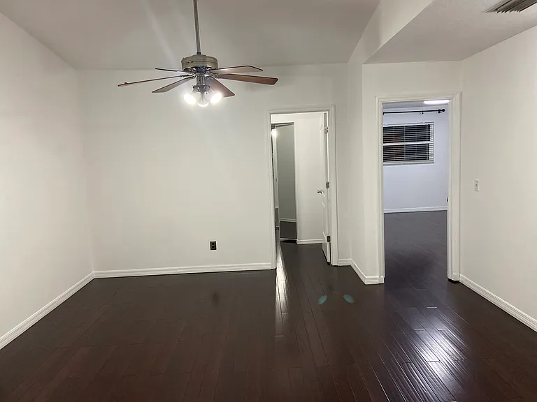 7022 Edgemere Ter — Photo 2