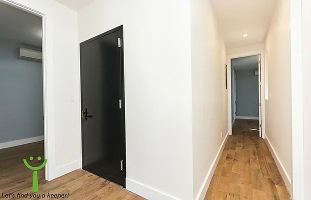 Rented by Clove Realty LLC | media 10