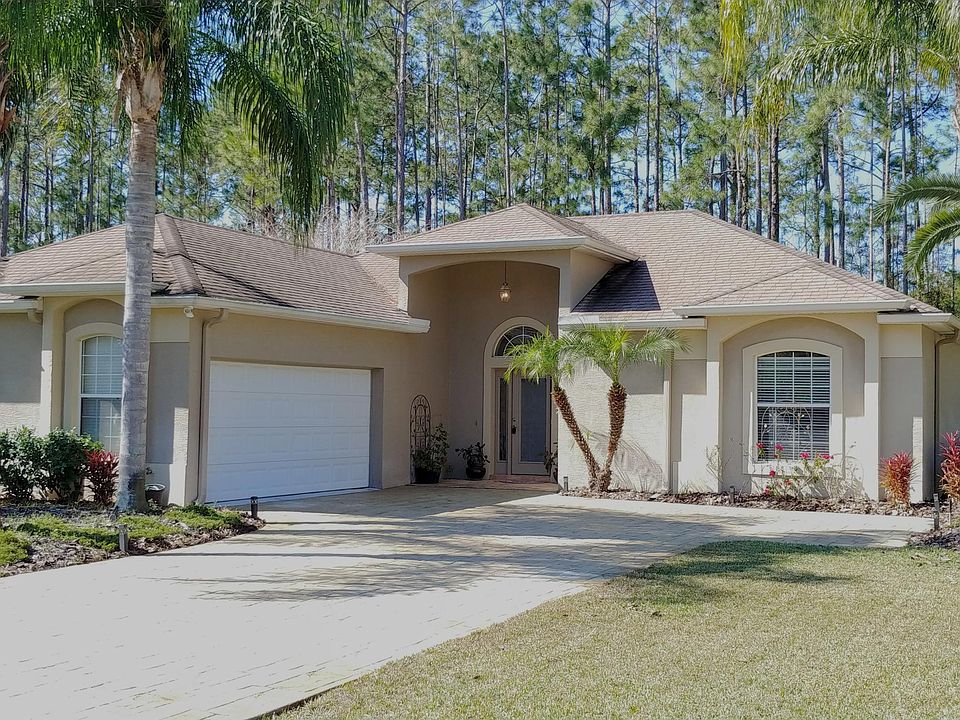 1st image of 4 Ryland Dr