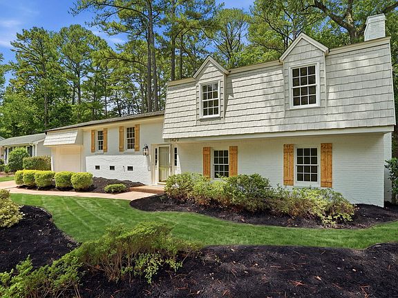 2nd image of 1429 Falls Church Rd