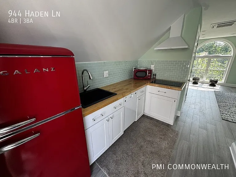 944 Haden Ln — Photo 29