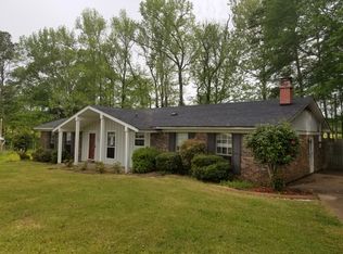 188 Greentree Pl, Louisville, MS 39339