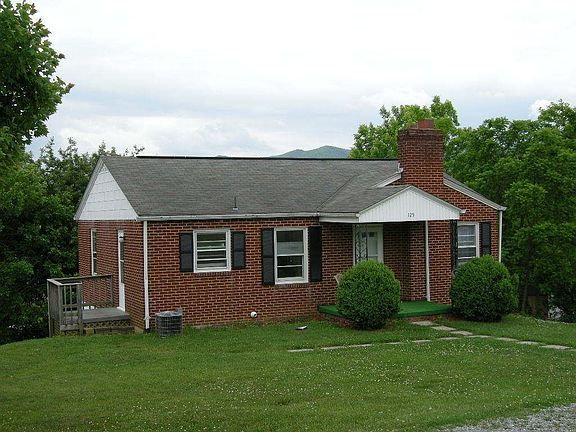 2nd image of 125 Echo Valley Cir