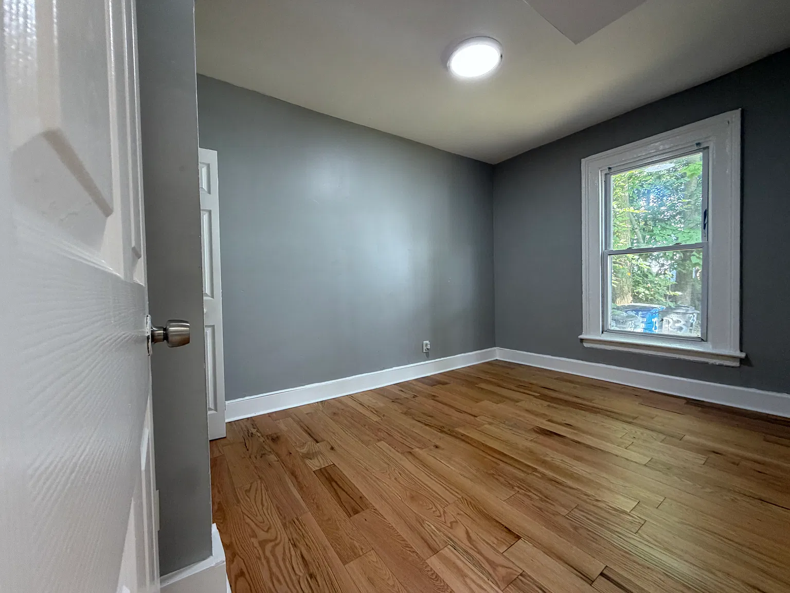 23 Hallock St — Photo 4