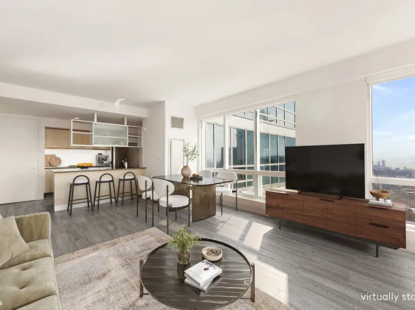 350 West 42nd Street 60A image 2 of 11