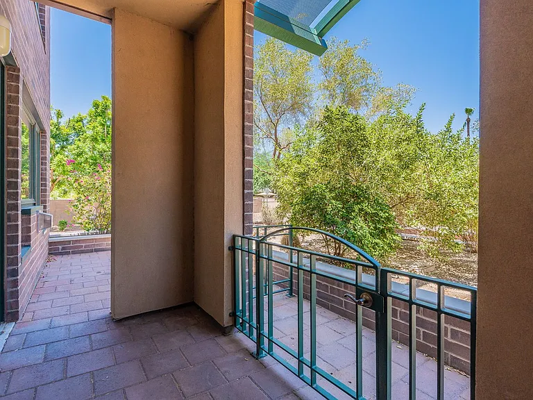 16 W Encanto Blvd #130 — Photo 39