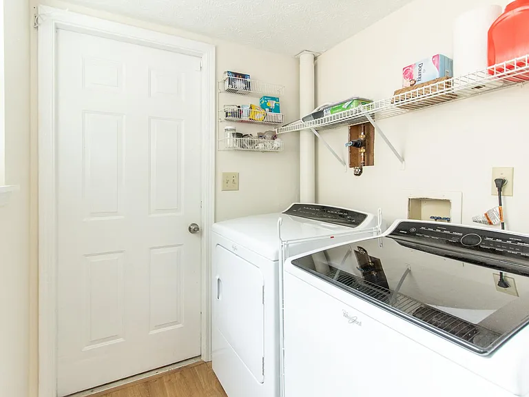 108 Braelinn Ct — Photo 34