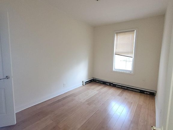 4th image of 3551 Carlisle Pl #1
