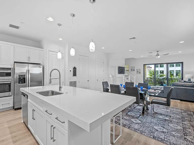 5255 Beckman Ter — Photo 3