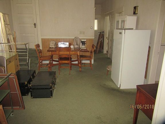 4th image of 268 Eugenia St