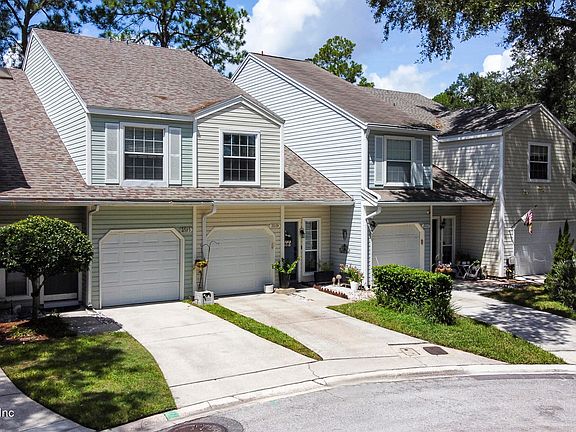 3rd image of 3519 WOODWARDS COVE Court