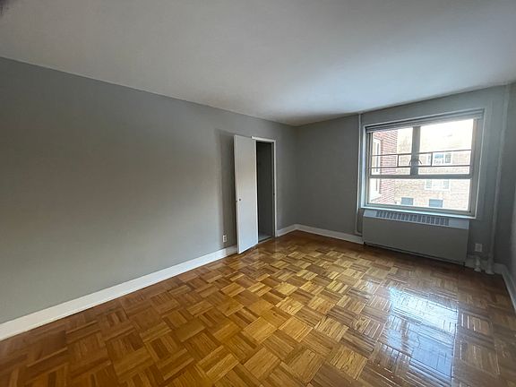 5th image of 67-35 186th Ln #2C