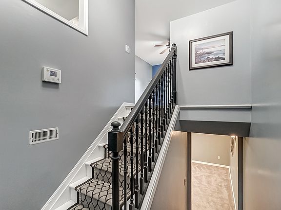 5th image of 132 Berkley Dr