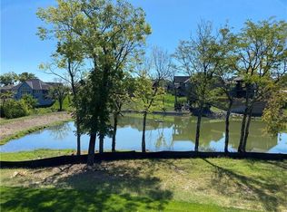 22459 W 87th Ter, Lenexa, KS 66227