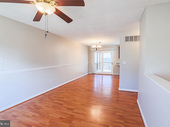 5th image of 1521 Lochaber Ct
