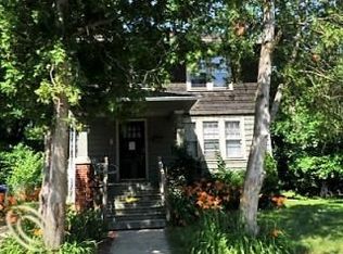 16855 Chatham St, Detroit, MI 48219