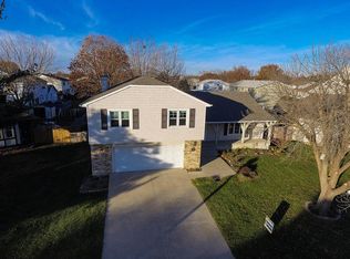 4526 Cresthaven Ln, Decatur, IL 62526