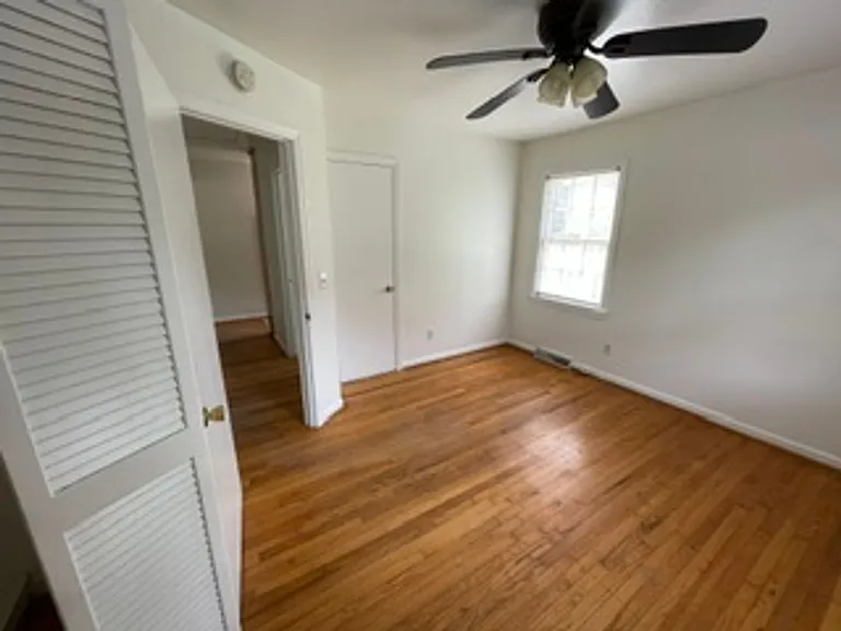 1509 Harbor View Rd #B — Photo 44